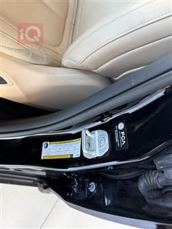 جیپ گراند شیرۆکی